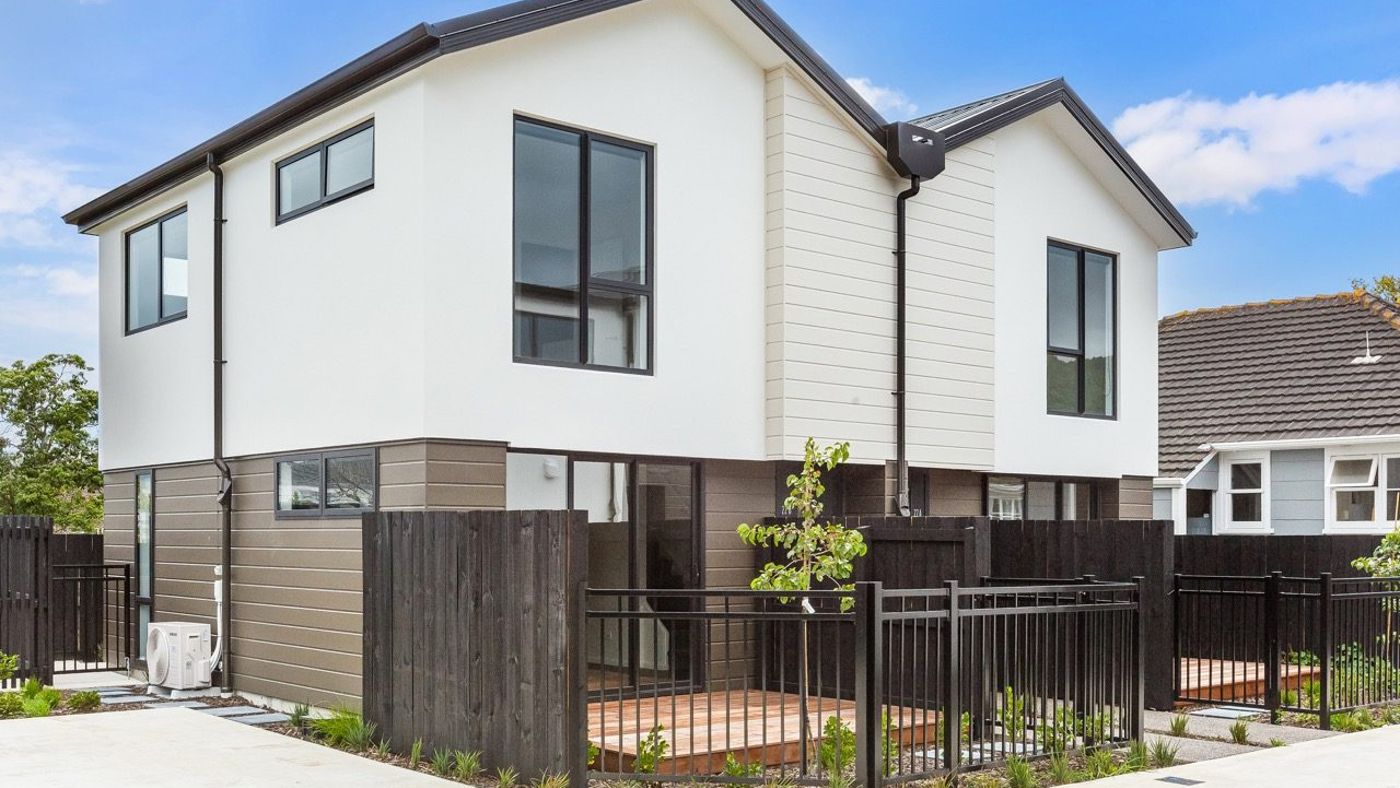 22 Pearce Crescent